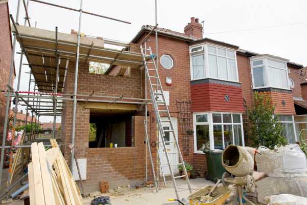 How Do Construction Methods Affect Party Wall Requirements? A Homeowner’s Guide 4 Frequently Asked Questions Walton-on-Thames